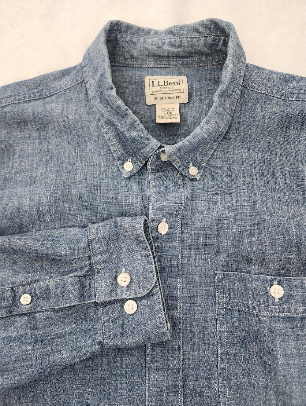 L.L. BEAN Men's Comfort Stretch Chambray Shirt Traditional Untucked Fit Large